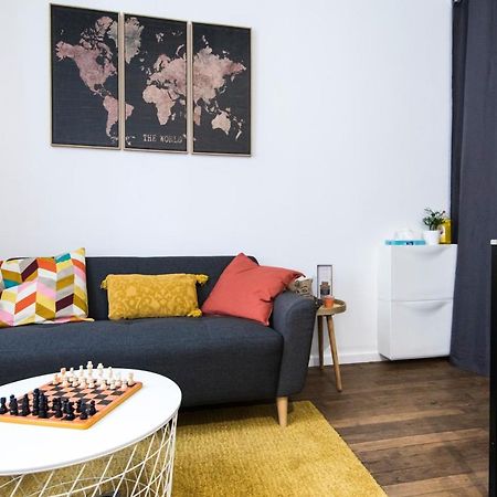 L'Explorateur Du Grecourt Apartment Тур Екстериор снимка