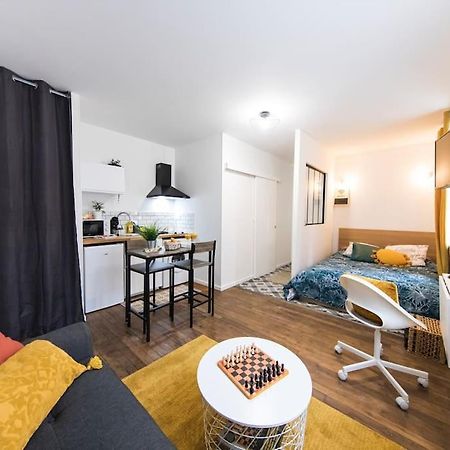 L'Explorateur Du Grecourt Apartment Тур Екстериор снимка