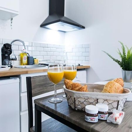 L'Explorateur Du Grecourt Apartment Тур Екстериор снимка