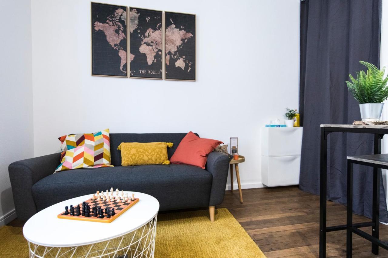 L'Explorateur Du Grecourt Apartment Тур Екстериор снимка