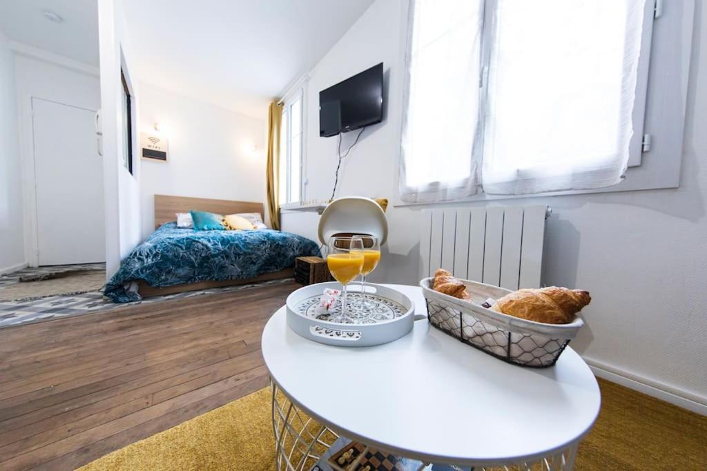 L'Explorateur Du Grecourt Apartment Тур Екстериор снимка
